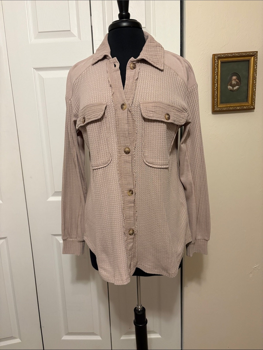 NWT Briggs New York Tan Waffle-Knit Long Sleeve Button Down Shirt. Size Small.
